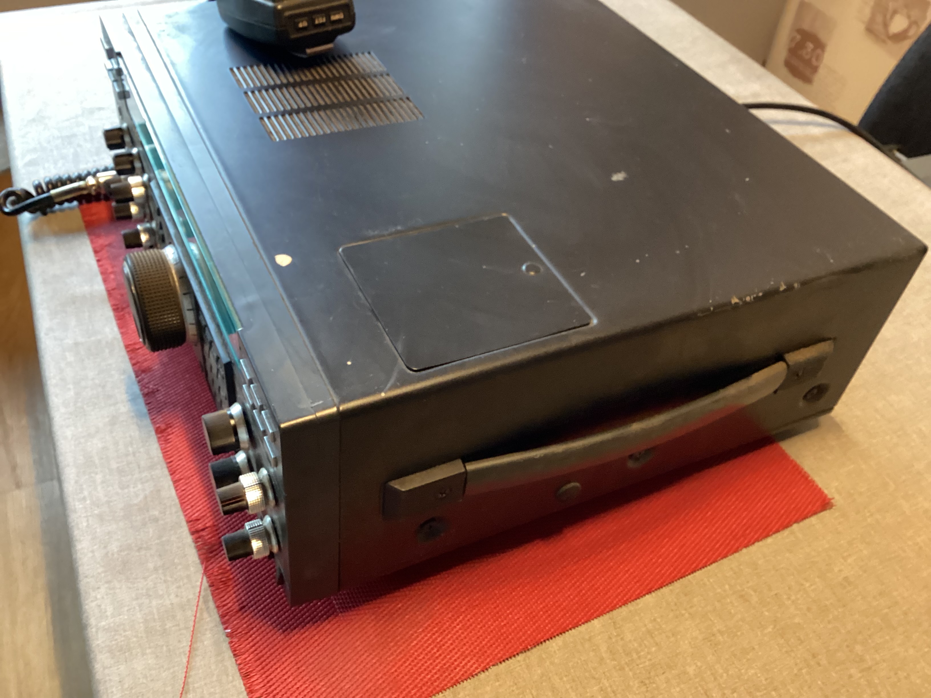 Jaesu HF-Transceiver FT-990 incl. Handapparat