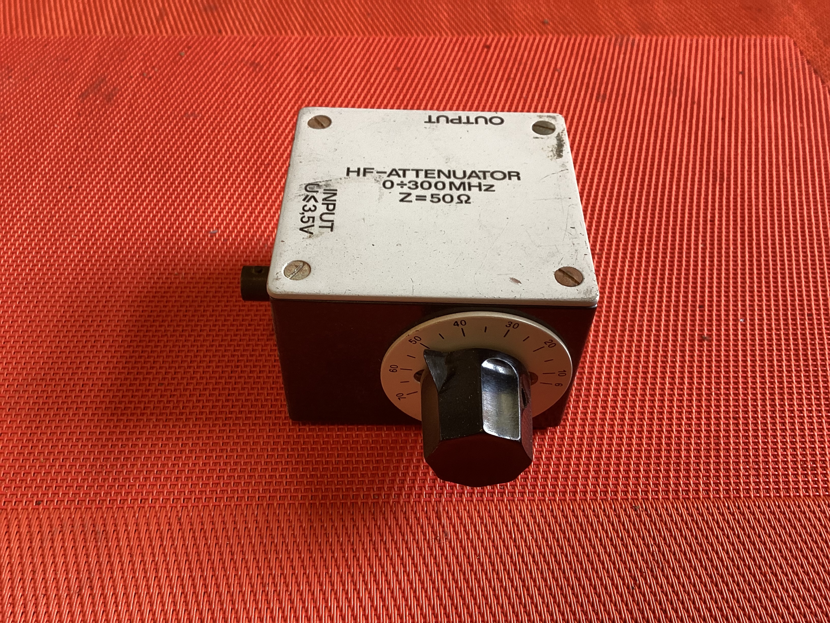 HF-Attenuator 0....300 MHz, 50 Ohm